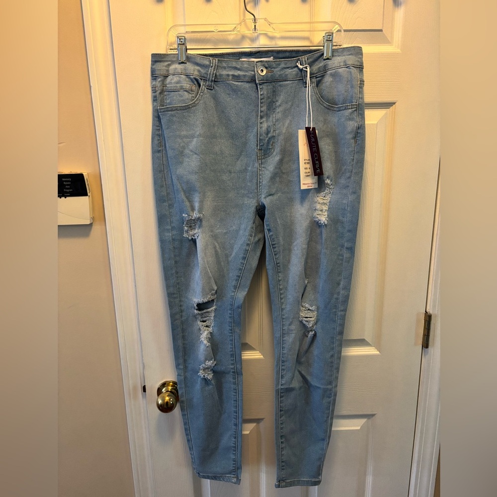 Haute Curve Women's Light Blue Denim Distressed Stretch Skinny Jeans Sz 18 BNIB